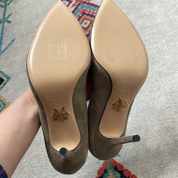 NWOB Charlotte Olympia Natalie Pumps - Picture 5 of 10